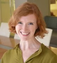 Headshot of Lauren Young.